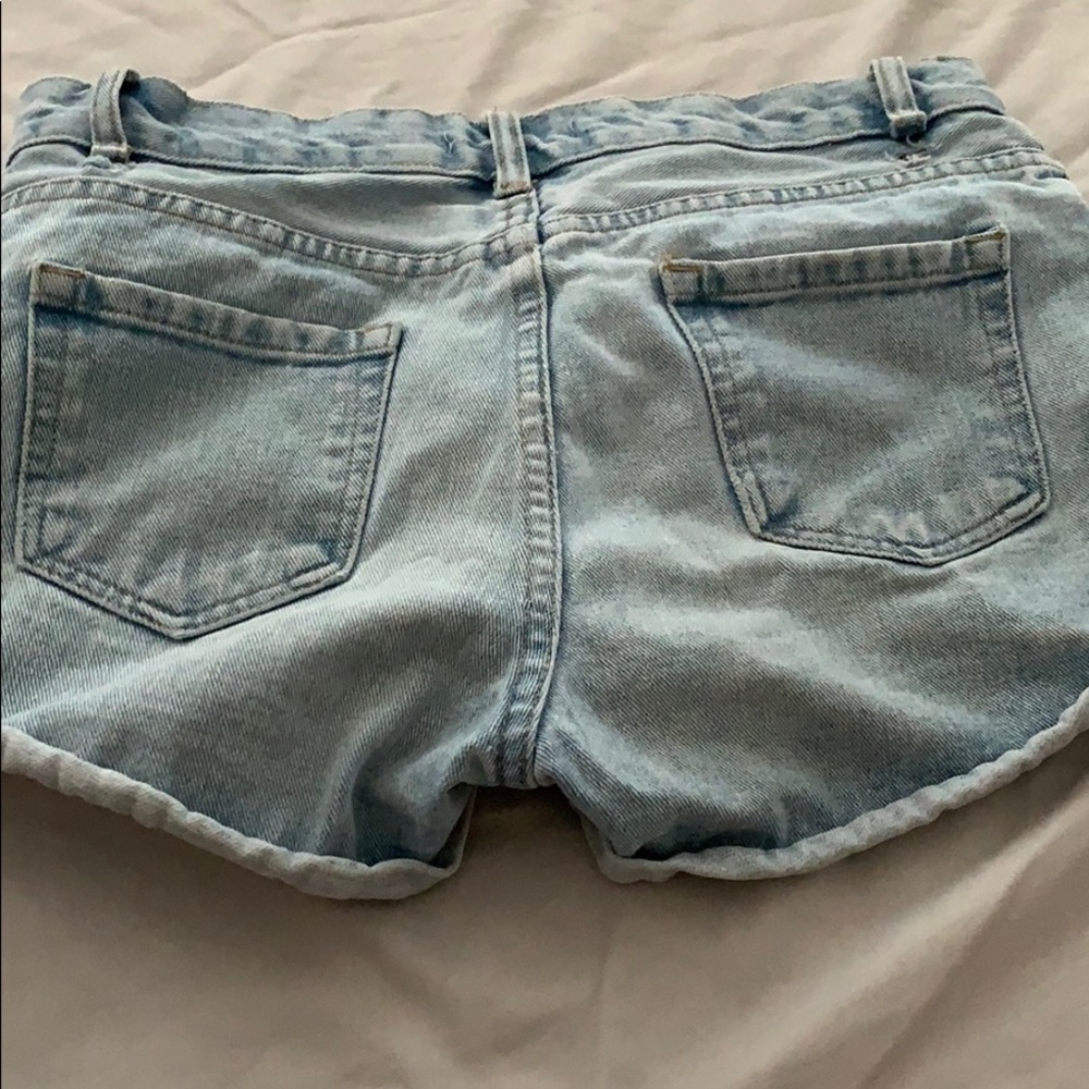 Shorts - Picture 2 of 2
